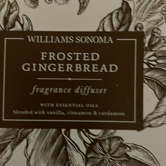 Williams Sonoma Frosted Gingerbread Diffuser NIB - Picture 3 of 5